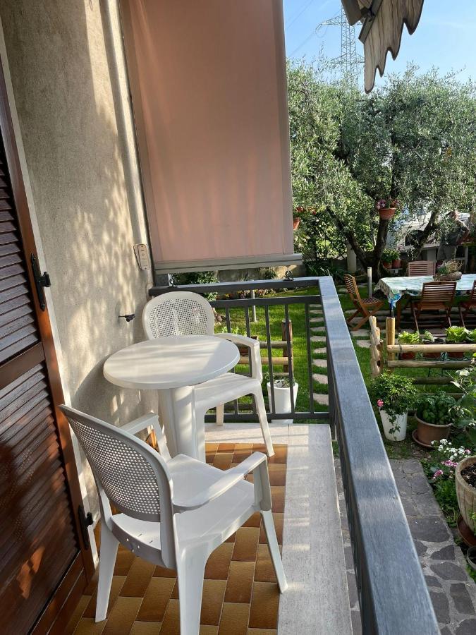 Casa Vacanze Collina Del Lago Pastrengo Eksteriør billede